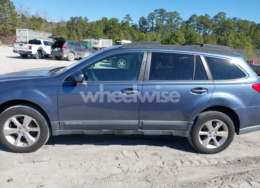 Photo 14 of 2014 Subaru Outback 2.5I LIMITED (VIN 4S4BRBLC0E3325474)