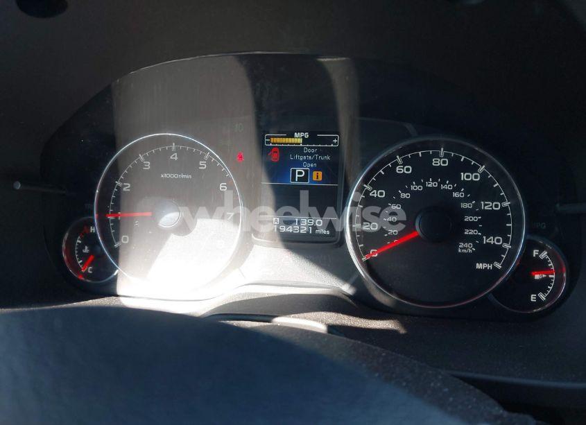 Photo 7 of 2014 Subaru Outback 2.5I LIMITED (VIN 4S4BRBLC0E3325474)