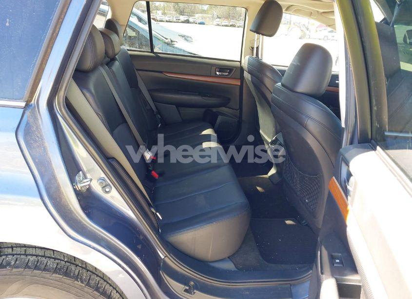 Photo 8 of 2014 Subaru Outback 2.5I LIMITED (VIN 4S4BRBLC0E3325474)