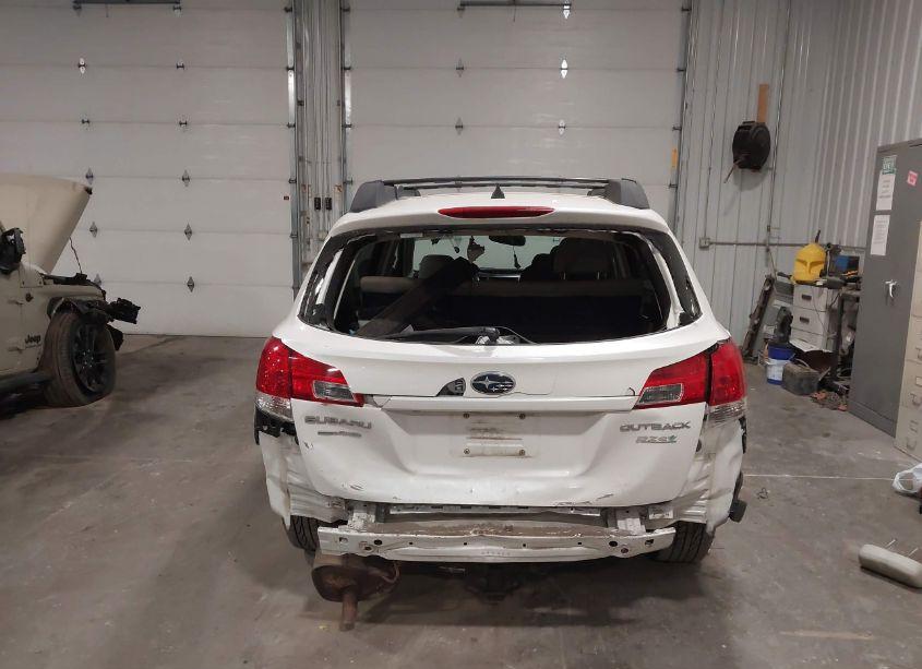 Photo 15 of 2011 Subaru Outback 2.5I LIMITED (VIN 4S4BRBLC1B3336947)