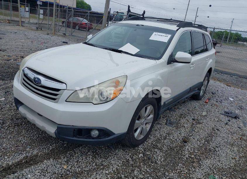 Photo 2 of 2012 Subaru Outback 2.5I LIMITED (VIN 4S4BRBLC1C3283782)