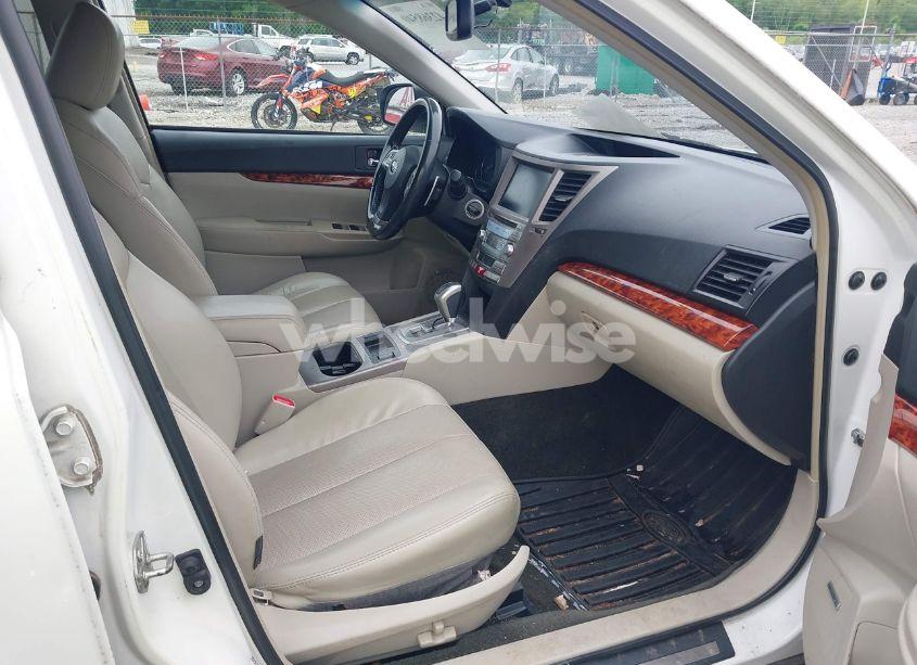 Photo 5 of 2012 Subaru Outback 2.5I LIMITED (VIN 4S4BRBLC1C3283782)