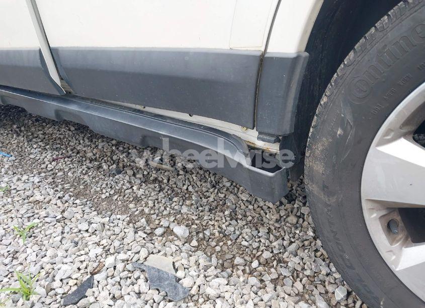 Photo 6 of 2012 Subaru Outback 2.5I LIMITED (VIN 4S4BRBLC1C3283782)