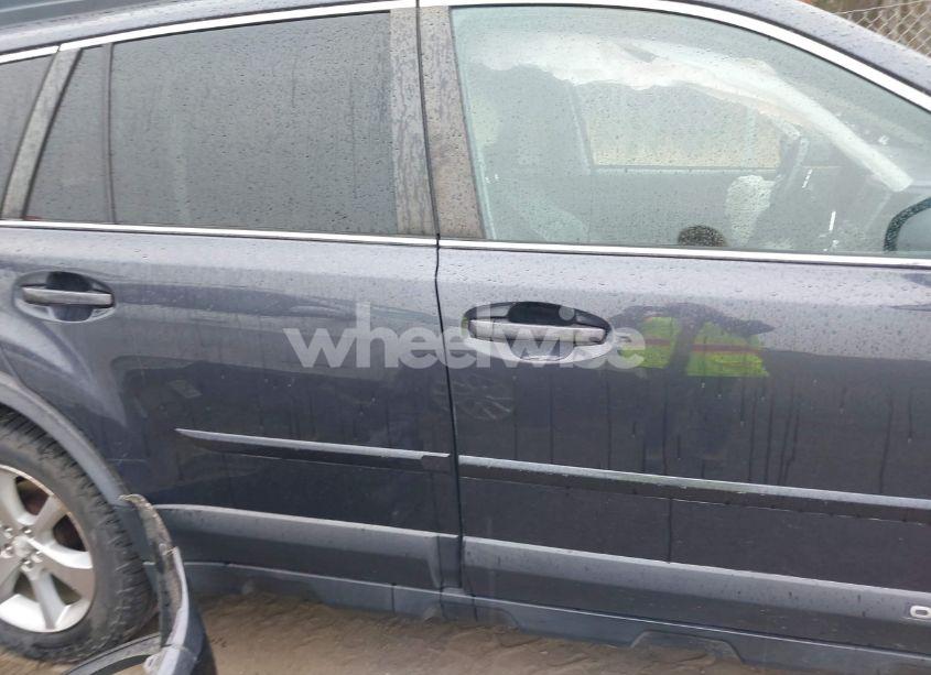 Photo 14 of 2013 Subaru Outback 2.5I LIMITED (VIN 4S4BRBLC1D3319018)