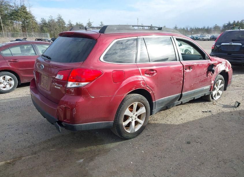 Photo 4 of 2014 Subaru Outback 2.5I LIMITED (VIN 4S4BRBLC1E3269979)