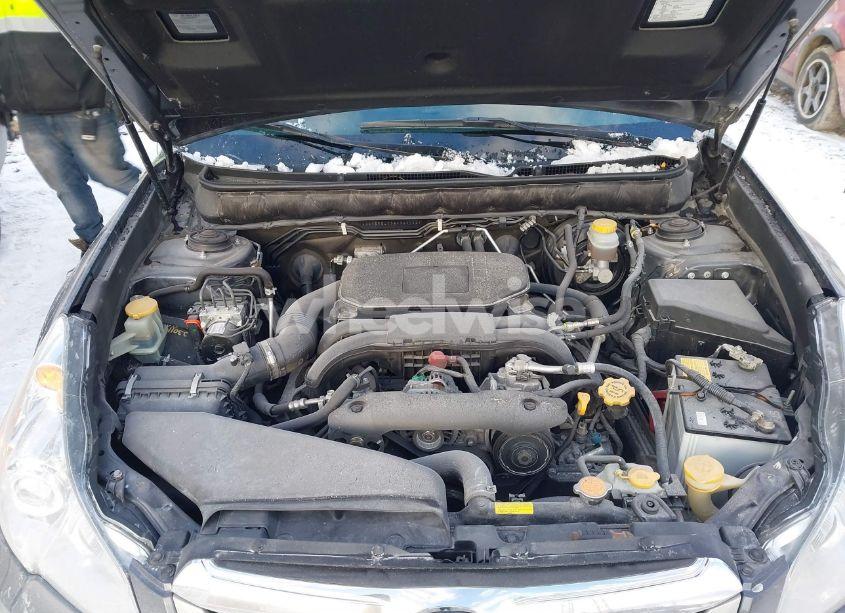 Photo 10 of 2011 Subaru Outback 2.5I LIMITED (VIN 4S4BRBLC3B3323732)