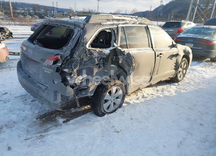 Photo 4 of 2011 Subaru Outback 2.5I LIMITED (VIN 4S4BRBLC3B3323732)