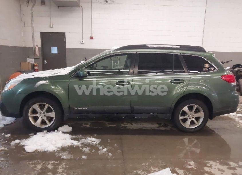 Photo 14 of 2013 Subaru Outback 2.5I LIMITED (VIN 4S4BRBLC3D3298480)