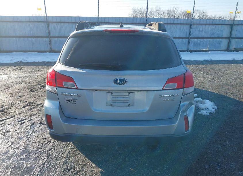 Photo 16 of 2014 Subaru Outback 2.5I LIMITED (VIN 4S4BRBLC3E3301511)