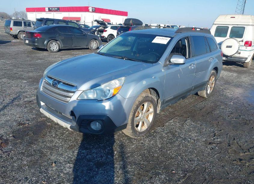 Photo 2 of 2014 Subaru Outback 2.5I LIMITED (VIN 4S4BRBLC3E3301511)
