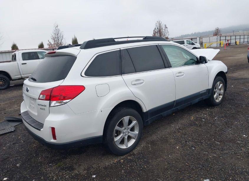 Photo 4 of 2014 Subaru Outback 2.5I LIMITED (VIN 4S4BRBLC3E3317076)