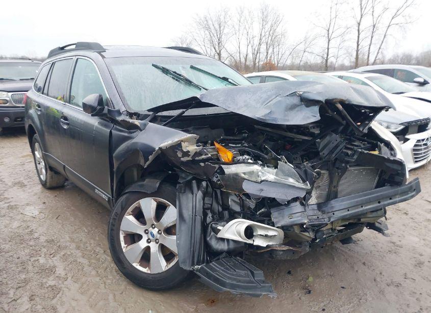 2012 Subaru Outback 2.5I LIMITED (VIN 4S4BRBLC4C3232048) main photo