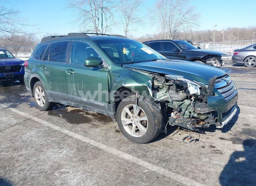2014 Subaru Outback 2.5I LIMITED (VIN 4S4BRBLC5E3327477) main photo