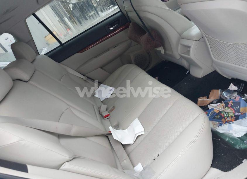 Photo 8 of 2011 Subaru Outback 2.5I LIMITED (VIN 4S4BRBLC6B3448093)