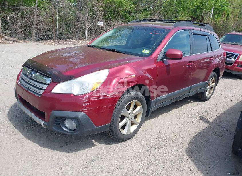 Photo 2 of 2014 Subaru Outback 2.5I LIMITED (VIN 4S4BRBLC6E3269833)