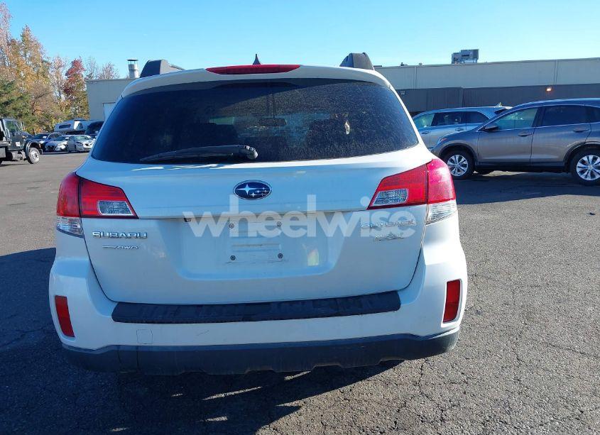 Photo 17 of 2014 Subaru Outback 2.5I LIMITED (VIN 4S4BRBLC6E3307920)