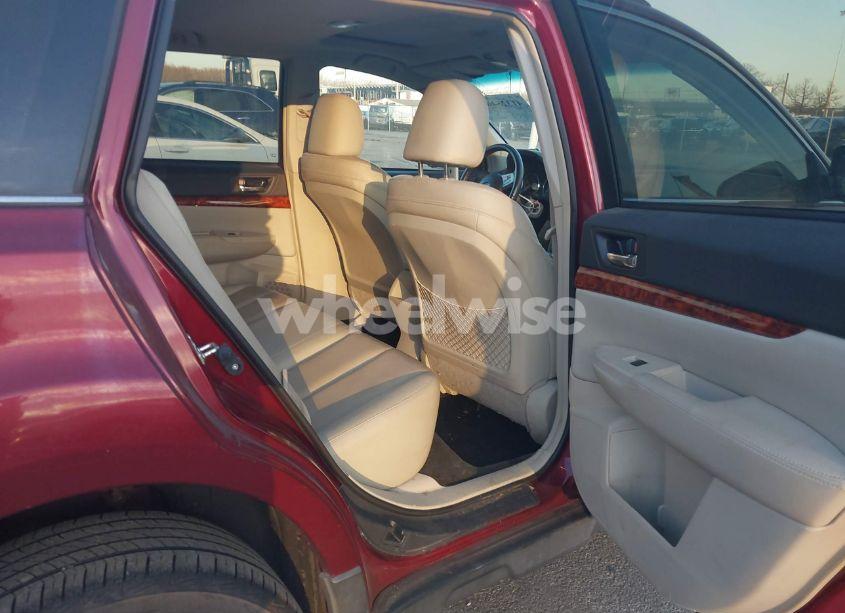 Photo 8 of 2011 Subaru Outback 2.5I LIMITED (VIN 4S4BRBLC7B3437801)