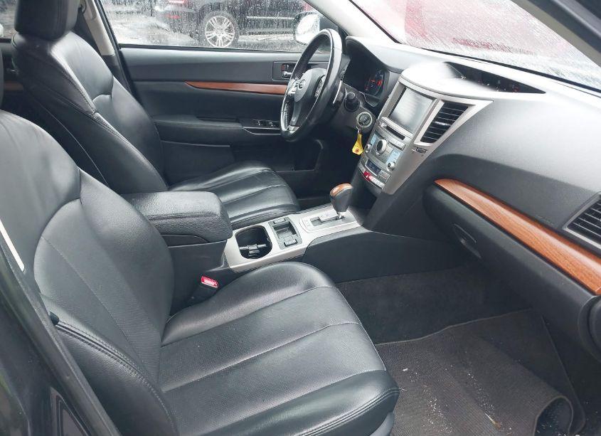 Photo 5 of 2013 Subaru Outback 2.5I LIMITED (VIN 4S4BRBLC7D3243207)
