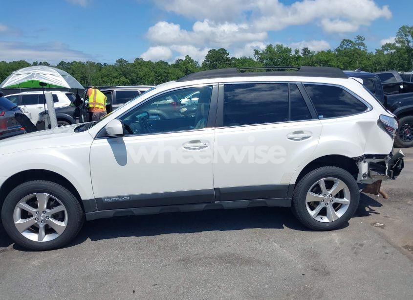 Photo 14 of 2014 Subaru Outback 2.5I LIMITED (VIN 4S4BRBLC7E3248103)