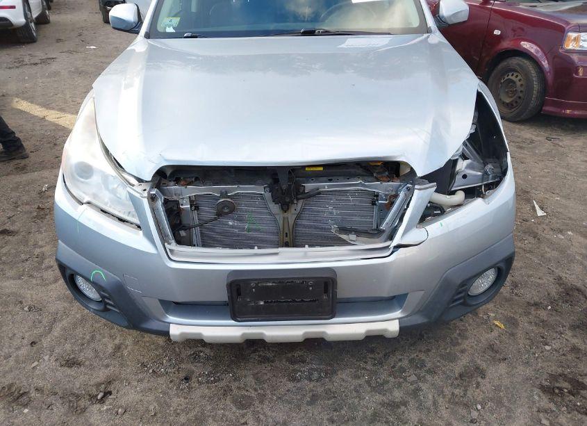 Photo 6 of 2014 Subaru Outback 2.5I LIMITED (VIN 4S4BRBLC7E3254287)