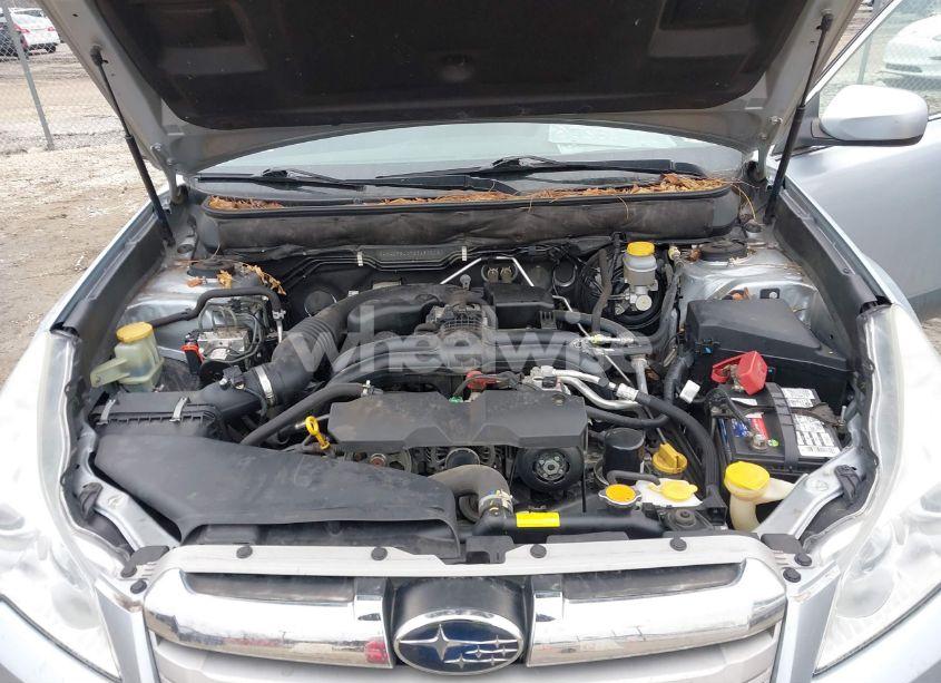 Photo 10 of 2014 Subaru Outback 2.5I LIMITED (VIN 4S4BRBLC7E3259912)
