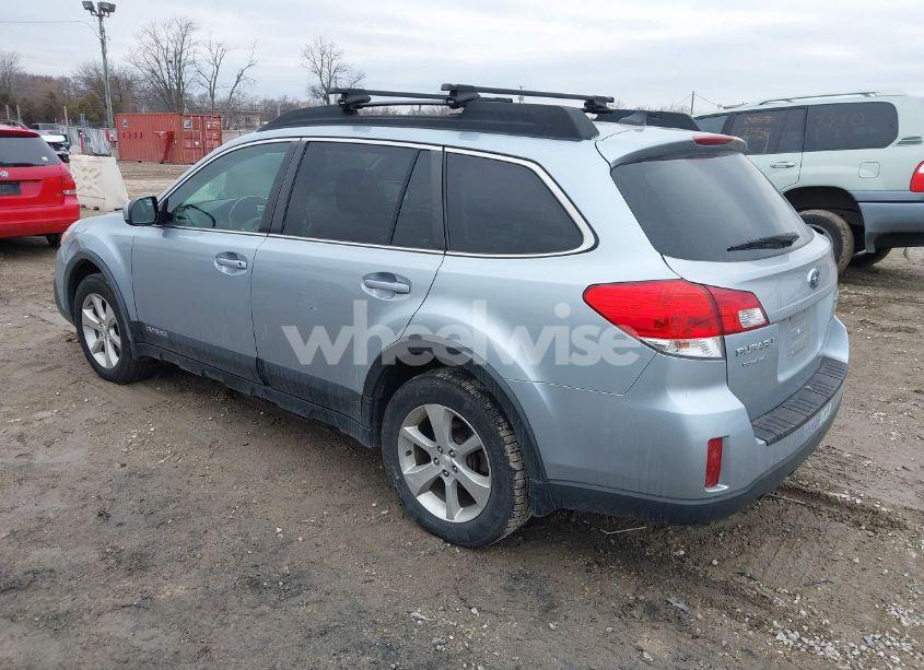 Photo 3 of 2014 Subaru Outback 2.5I LIMITED (VIN 4S4BRBLC7E3259912)