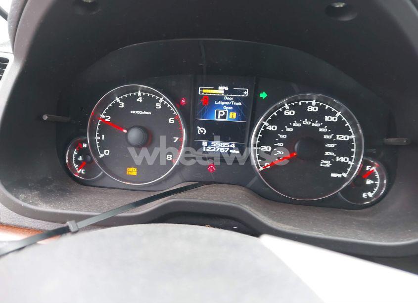 Photo 7 of 2014 Subaru Outback 2.5I LIMITED (VIN 4S4BRBLC7E3259912)