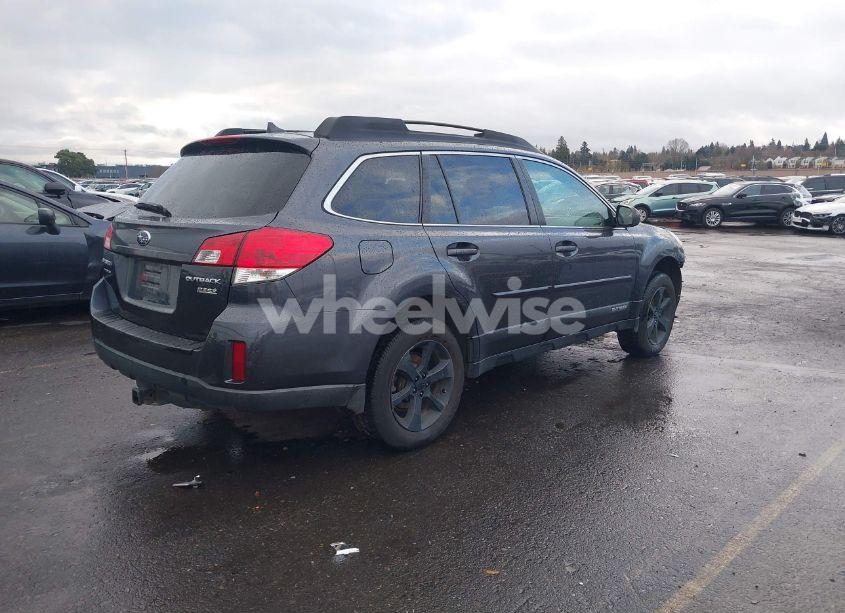 Photo 4 of 2013 Subaru Outback 2.5I LIMITED (VIN 4S4BRBLC8D3216968)