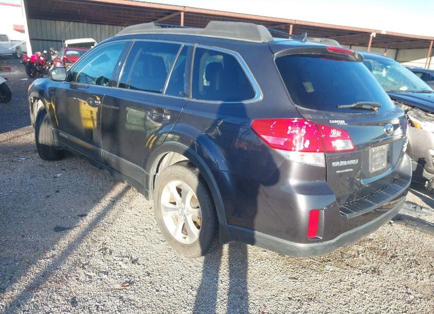 Photo 3 of 2013 Subaru Outback 2.5I LIMITED (VIN 4S4BRBLC8D3223791)