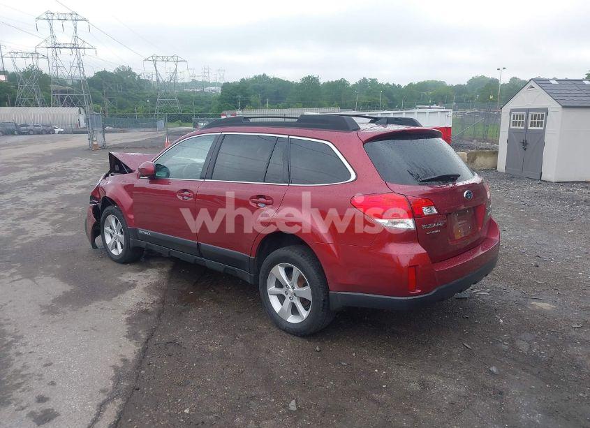 Photo 3 of 2014 Subaru Outback 2.5I LIMITED (VIN 4S4BRBLC8E3244805)
