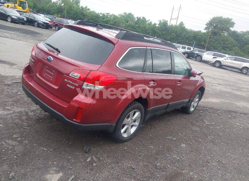 Photo 4 of 2014 Subaru Outback 2.5I LIMITED (VIN 4S4BRBLC8E3244805)