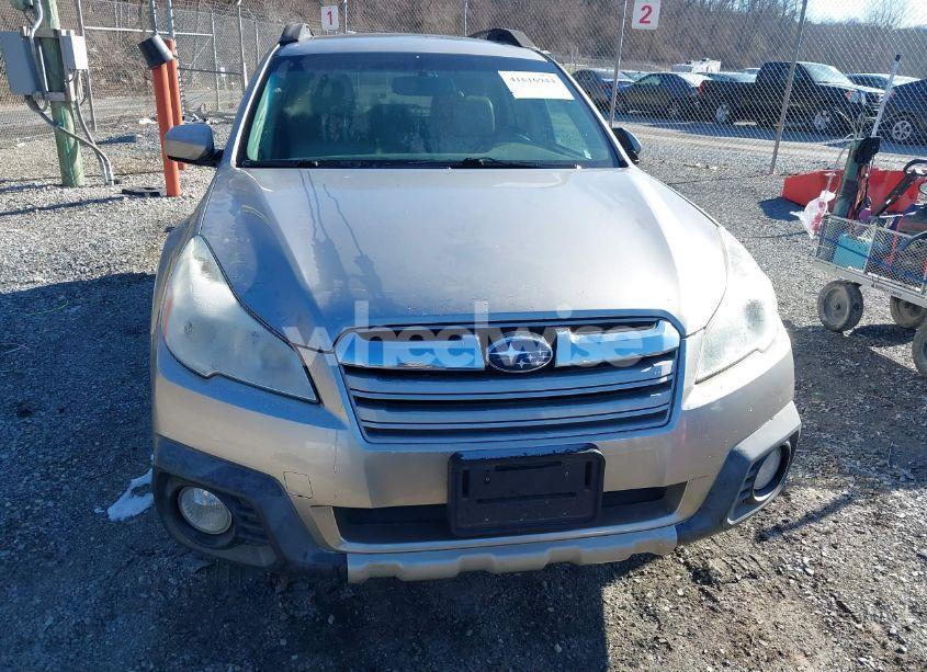 Photo 12 of 2014 Subaru Outback 2.5I LIMITED (VIN 4S4BRBLC8E3314268)