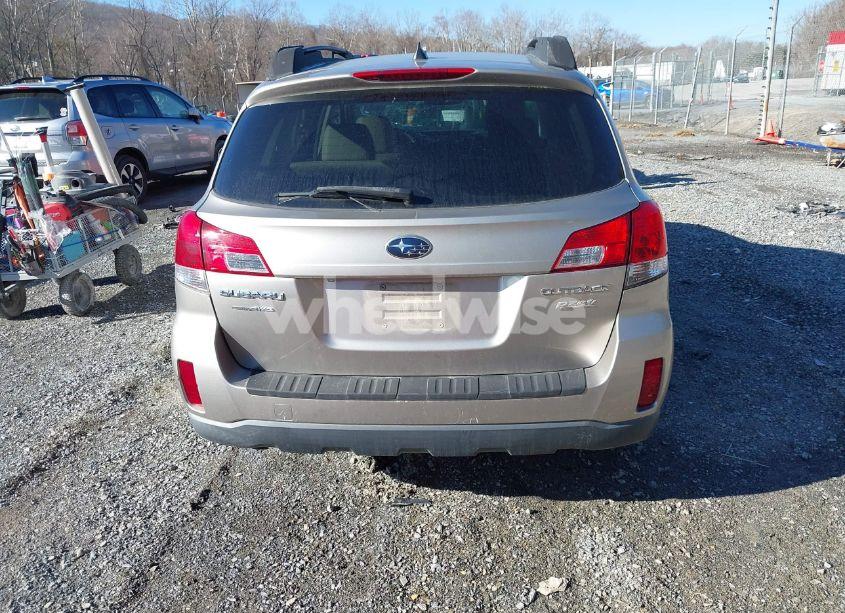Photo 16 of 2014 Subaru Outback 2.5I LIMITED (VIN 4S4BRBLC8E3314268)