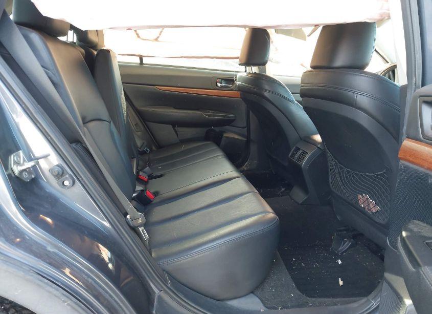 Photo 8 of 2014 Subaru Outback 2.5I LIMITED (VIN 4S4BRBLC8E3321365)