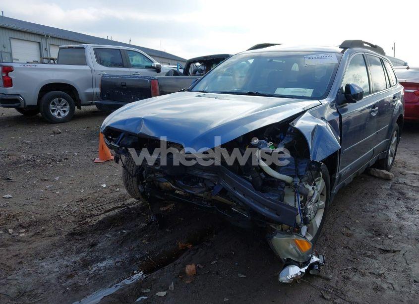 Photo 6 of 2014 Subaru Outback 2.5I LIMITED (VIN 4S4BRBLC9E3255487)