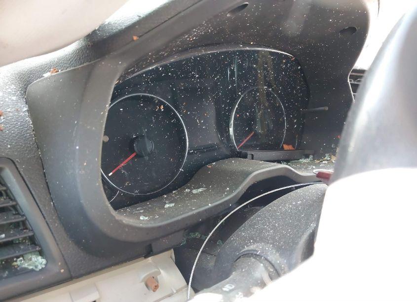 Photo 14 of 2014 Subaru Outback 2.5I LIMITED (VIN 4S4BRBLC9E3309984)