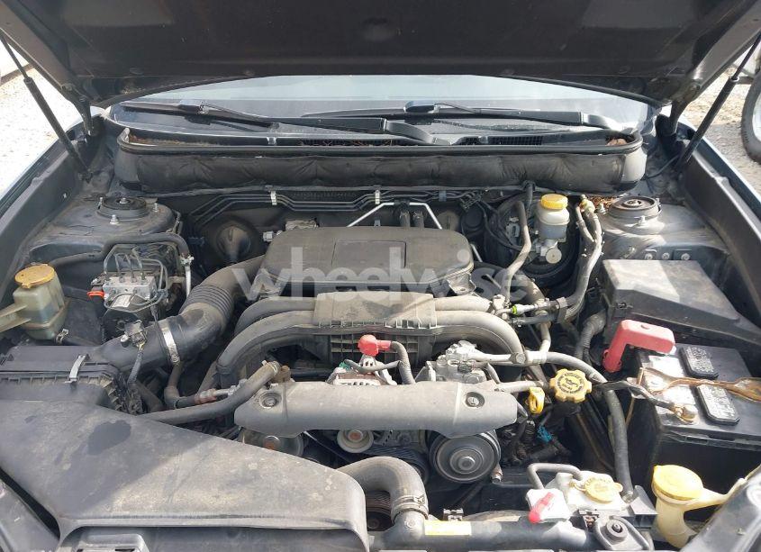 Photo 10 of 2011 Subaru Outback 2.5I LIMITED (VIN 4S4BRBLCXB3399500)