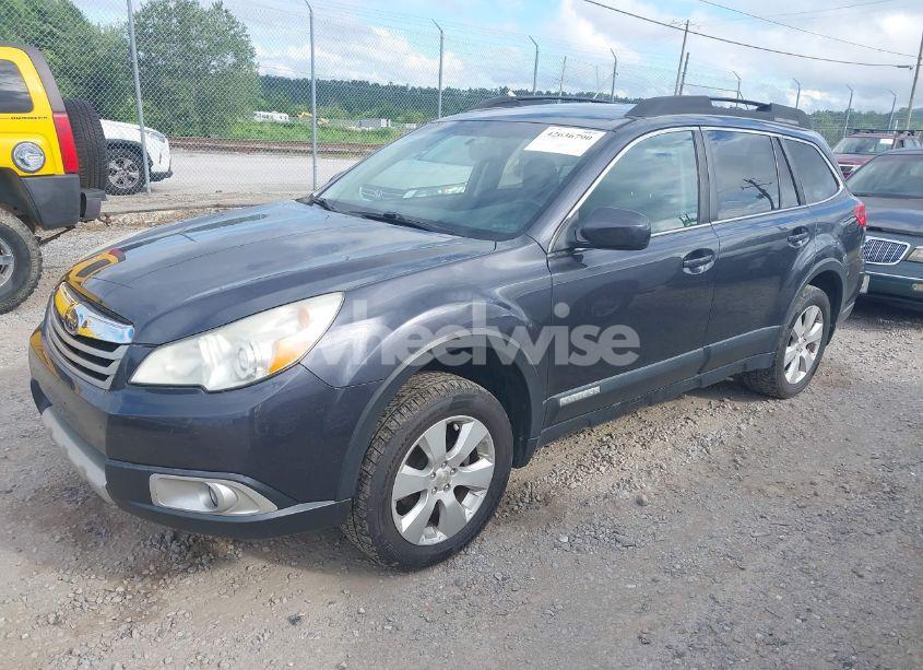 Photo 2 of 2011 Subaru Outback 2.5I LIMITED (VIN 4S4BRBLCXB3399500)
