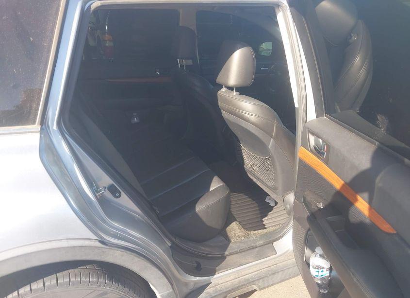 Photo 8 of 2013 Subaru Outback 2.5I LIMITED (VIN 4S4BRBLCXD3235098)