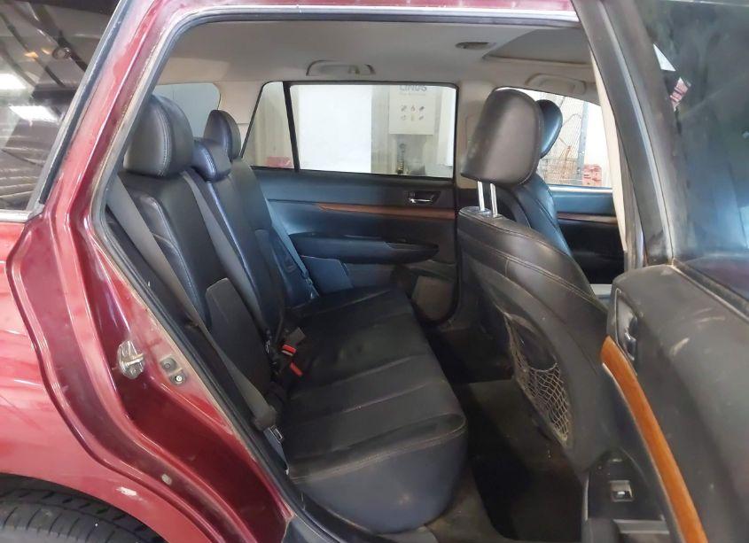 Photo 8 of 2014 Subaru Outback 2.5I LIMITED (VIN 4S4BRBMC1E3258706)