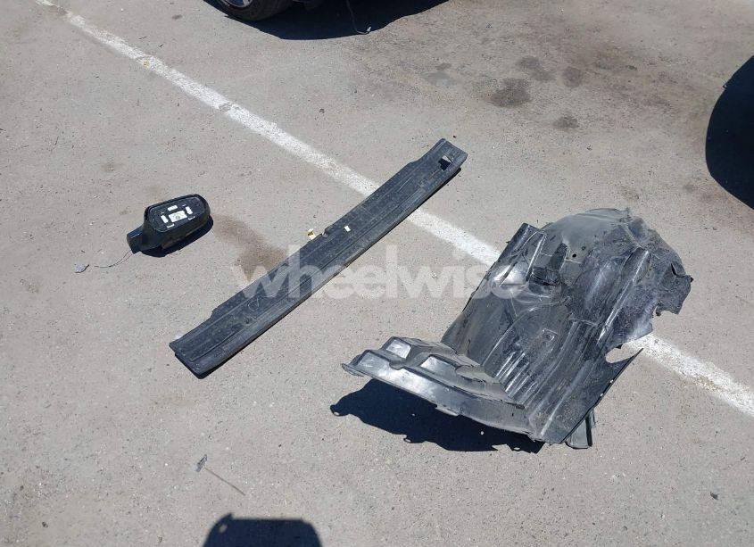 Photo 12 of 2014 Subaru Outback 2.5I LIMITED (VIN 4S4BRBMC1E3272492)