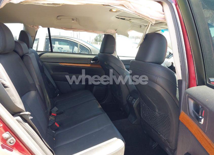 Photo 8 of 2014 Subaru Outback 2.5I LIMITED (VIN 4S4BRBMC1E3272492)