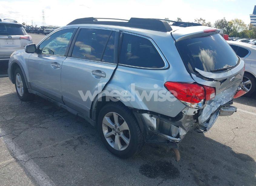 Photo 3 of 2014 Subaru Outback 2.5I LIMITED (VIN 4S4BRBMC2E3230283)