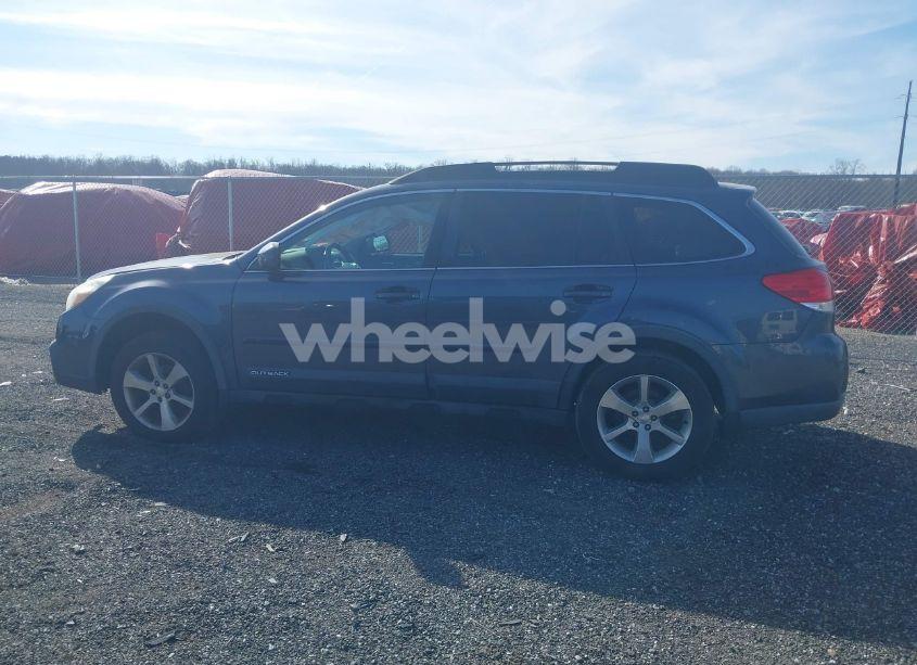 Photo 14 of 2014 Subaru Outback 2.5I LIMITED (VIN 4S4BRBMC2E3259007)