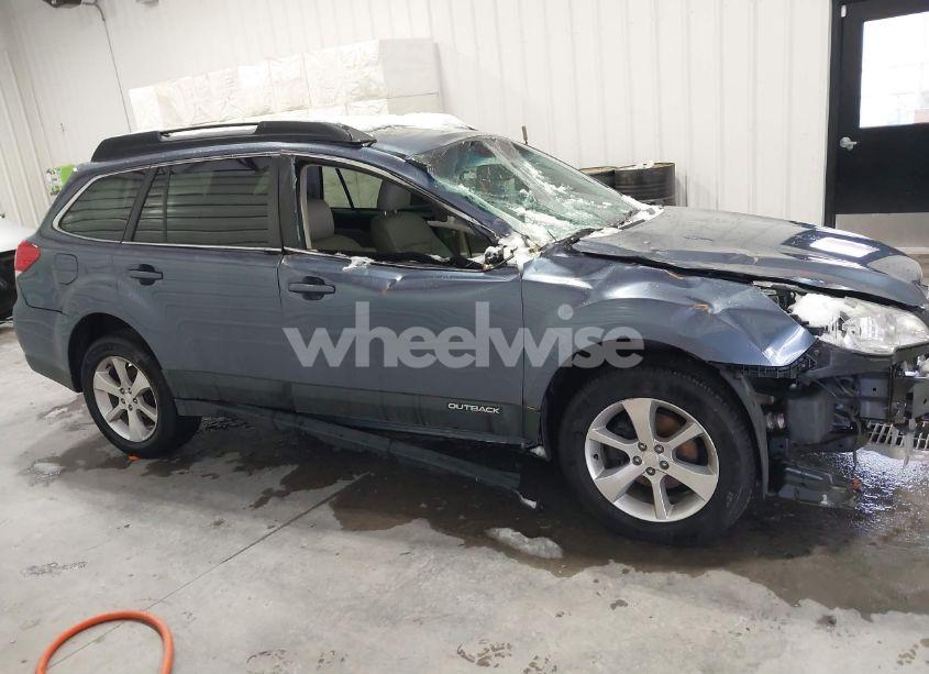 Photo 14 of 2014 Subaru Outback 2.5I LIMITED (VIN 4S4BRBMC2E3294730)