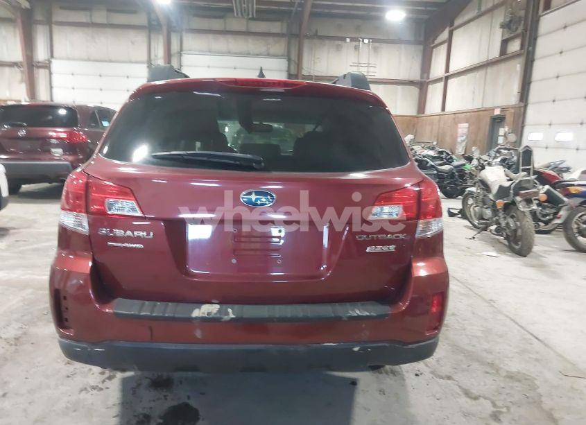 Photo 16 of 2014 Subaru Outback 2.5I LIMITED (VIN 4S4BRBMC7E3200311)