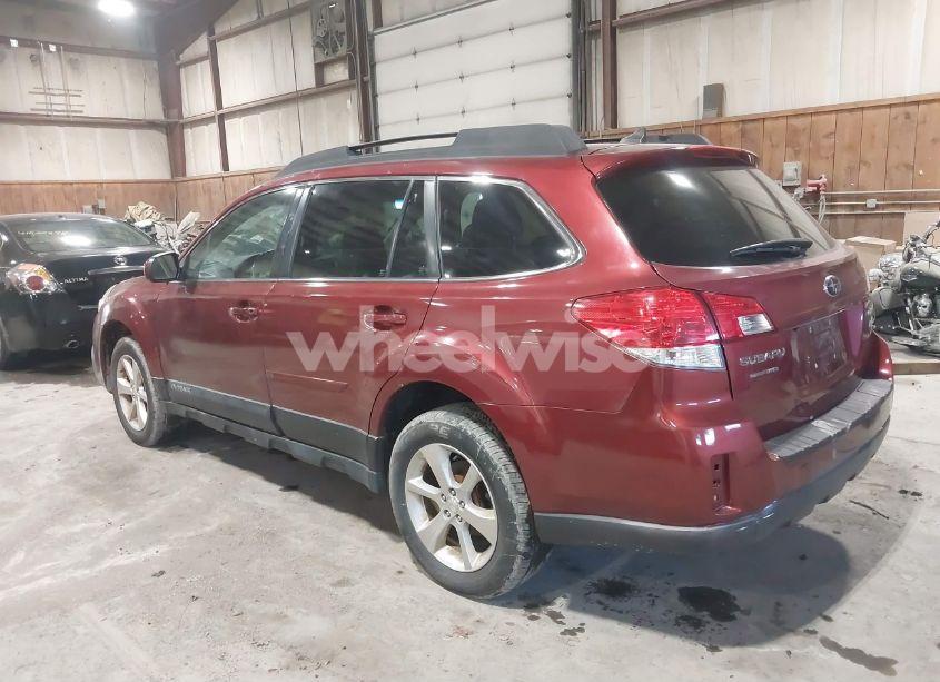 Photo 3 of 2014 Subaru Outback 2.5I LIMITED (VIN 4S4BRBMC7E3200311)