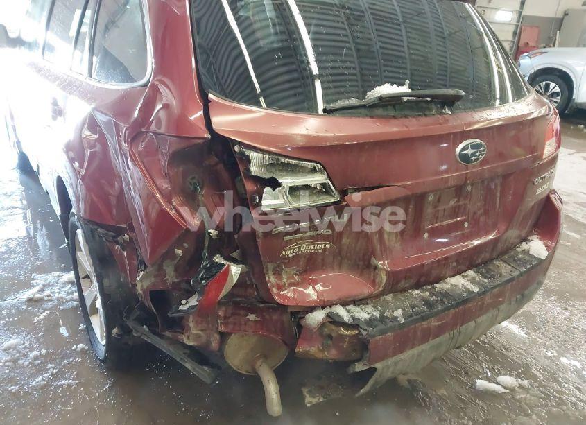 Photo 6 of 2014 Subaru Outback 2.5I LIMITED (VIN 4S4BRBMC7E3295484)