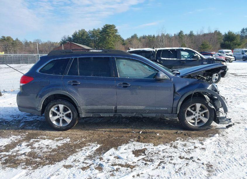 Photo 14 of 2014 Subaru Outback 2.5I LIMITED (VIN 4S4BRBMC8E3308212)