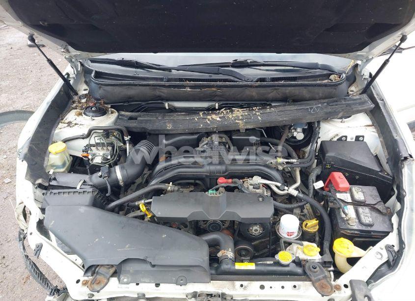 Photo 10 of 2014 Subaru Outback 2.5I LIMITED (VIN 4S4BRBMCXE3289744)